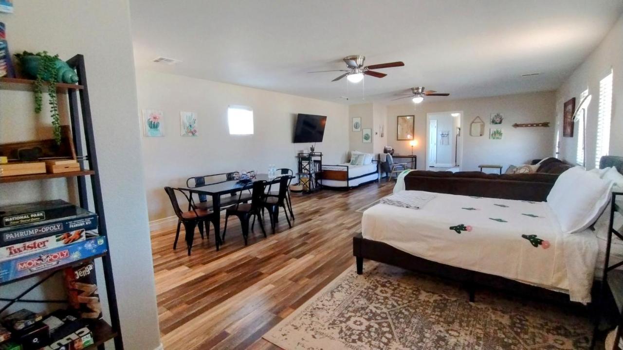 Falcon Cottage Pahrump Exteriér fotografie